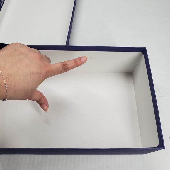 Stuart Weitzman Empty Gift Shoe Box Only Sneaker Storage 11.5" x 7.75" x 4.25” - Picture 11 of 16